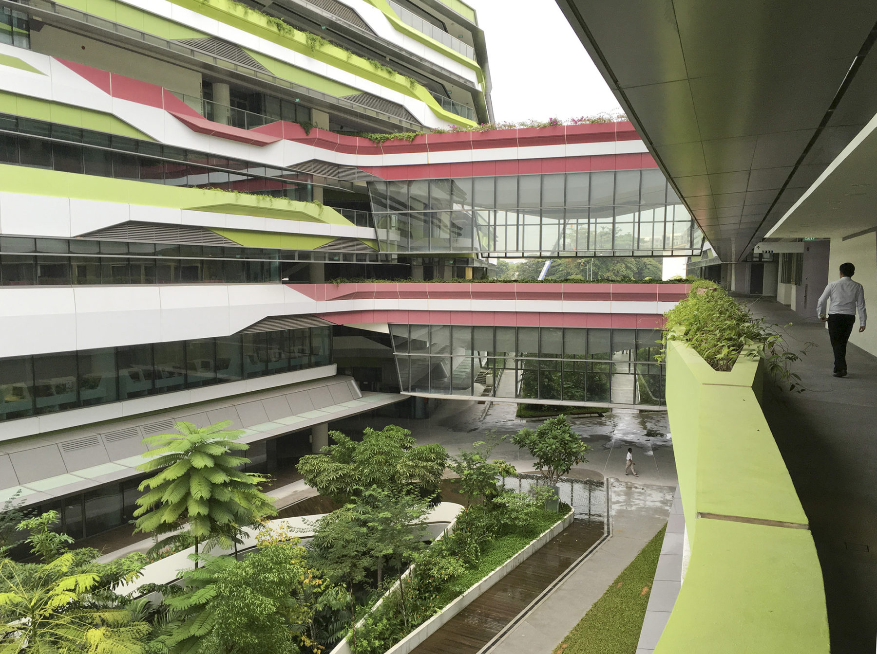 Tech & Corporate HQ Roofing | large-format retail, Microsoft, Fintech Campus